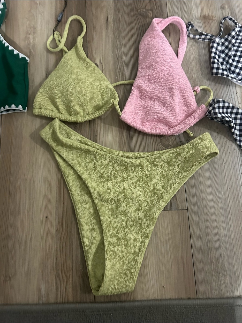 Two-Tone Textured Bikini Top & High-Cut Bottom - ZafulPink & Light Green